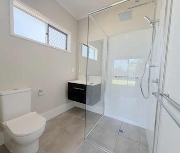 Brand New Lowset Family Home in the Heart of Bethania - Photo 3