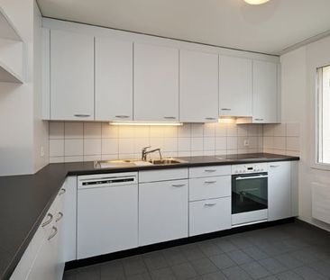 "Grosszügig und helles Wohnen" - Photo 2