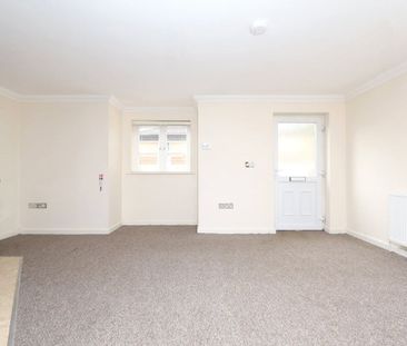 1 Bed Maisonette, Kingswood Court, LU1 - Photo 2