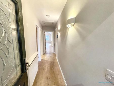 Meadow Road, Henley-in-arden - Photo 2