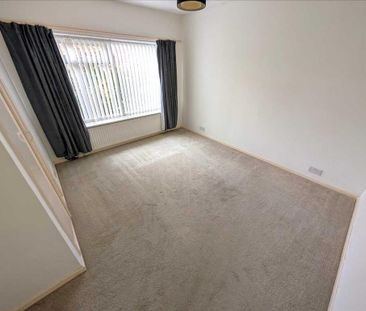 2 bedroom bungalow to rent - Photo 3