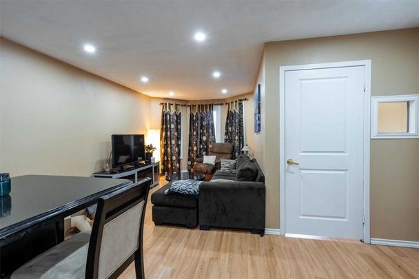 For Lease - 52 Buchanan Crescent Unit# Upper, Brantford, Ontario - Photo 1