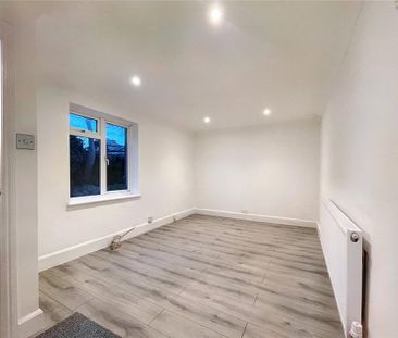 1 bedroom semi-detached house to rent - Photo 3