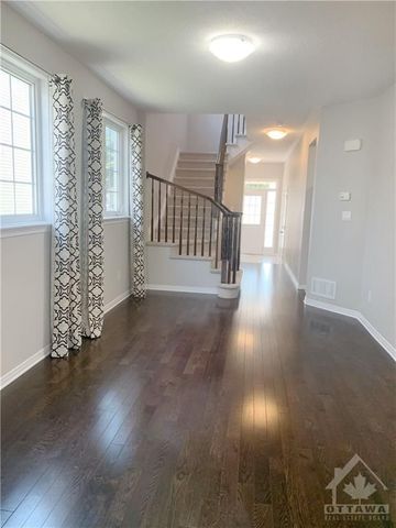 For Lease - 488 Dundonald Drive, Barrhaven, Ontario - Photo 4