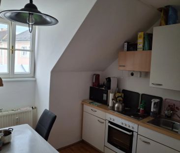 Gemütliche 2-Zimmer-Wohnung mit möblierter Küche in zentraler Lage ... - Photo 3