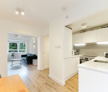 2 bedroom apartment - Photo 3
