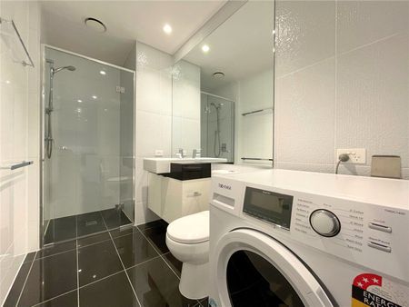 1807/151 City Road - Photo 4