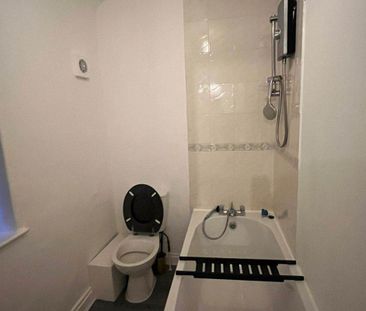 Bedale Avenue - Photo 6