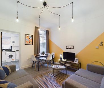 4 bedroom house to rent - Photo 3