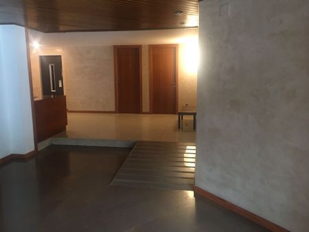 Piso de alquiler en Carrer de la Marina, Fort Pienc - Photo 4