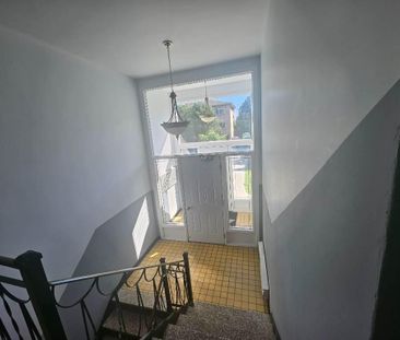 5.1/2 chomedey laval - Photo 3