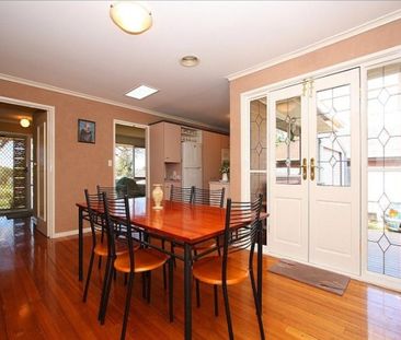 Charming Home and Location ***Apply for this property now!*** - Photo 6