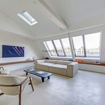 Appartement • Triangle d'Or - Photo 1