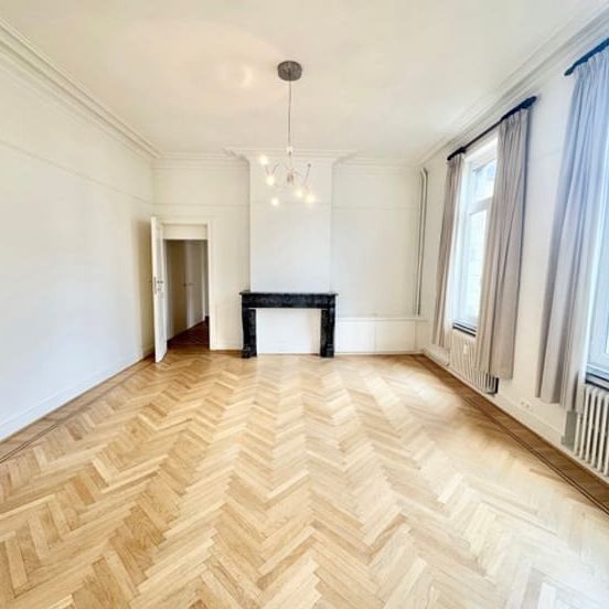 Appartement te huur - Photo 1