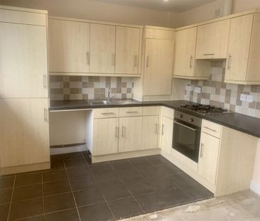 2 bed to rent Church Street, DE7 - Photo 3