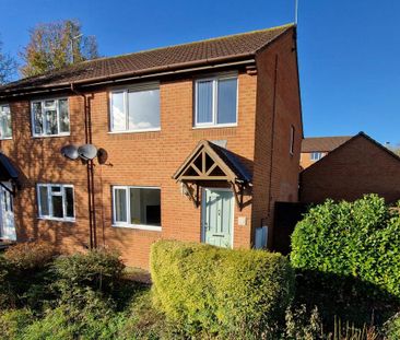 3 bedroom semi-detached house to rent - Photo 6