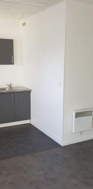 Location Appartement 1 pièce 28m² GOUSSAINVILLE 95190 - Photo 1