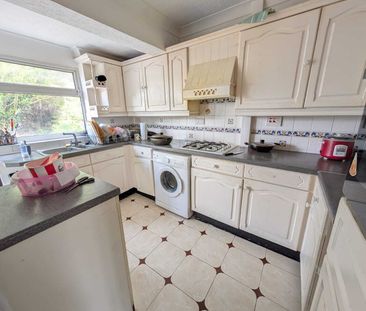 Lound Road, Norwich - Photo 3