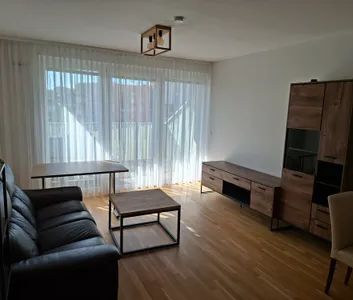 Provisionsfrei: Moderne, möblierte 2-Zimmer-Wohnung mit Loggia & Pool im Atzgersdorfer Karree - Foto 3