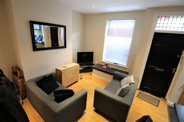 Thornville Mount, Hyde Park, LS6 1JX, Leeds - Photo 1