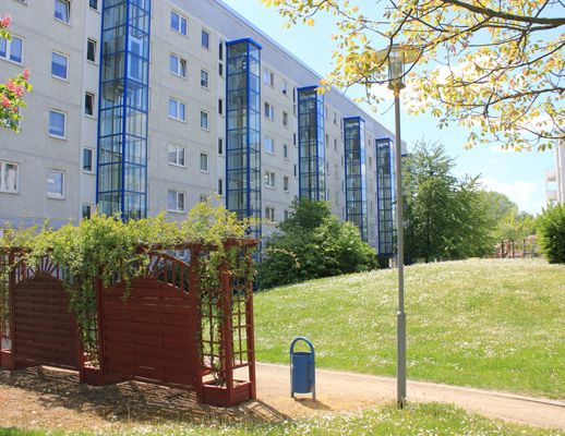Verglaste Loggia und den Kulkwitzer See in Sichtweite… - Photo 1