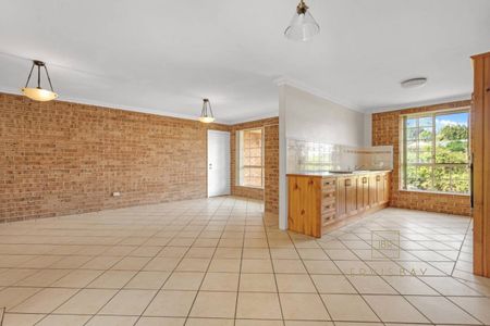 Spacious Three Bedroom Villa - Photo 3