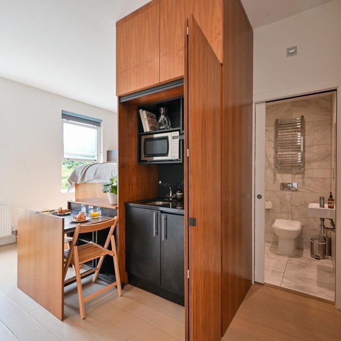 Studio to rent - Photo 1