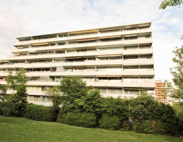 Geräumige 2-Zimmer-Wohnung mit Balkon - Photo 1