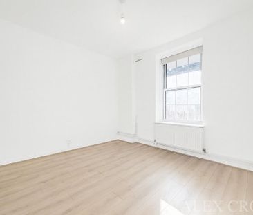 3 bedroom flat to rent - Photo 5