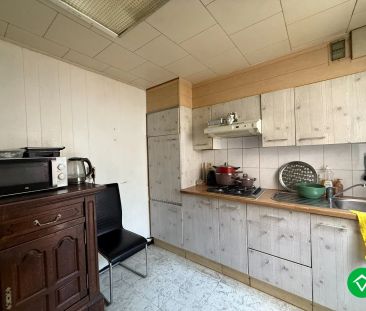 Rijwoning met 2 slaapkamers en koer te Roeselare - Photo 3