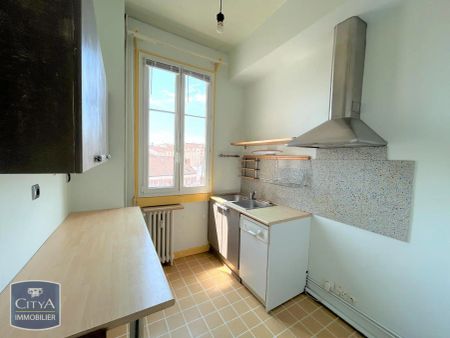 Appartement à louer 3 pièces 85.5m² - Photo 2