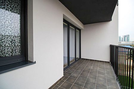 Słoneczna kawalerka na Grunwaldzie. Duży balkon. - Zdjęcie 2