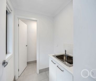 Open the Door to Modern Comfort and Easy Living in Woodville Gardens - Photo 4