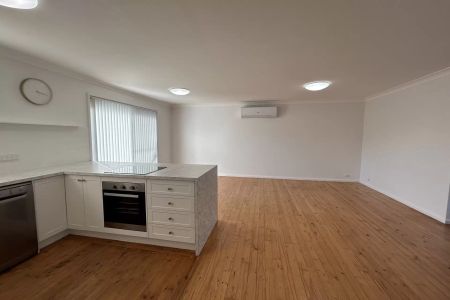 Take Me to the Beach - Photo 4