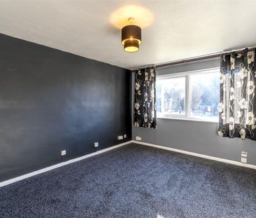 Ullswater Crescent, Derriford, Plymouth - Photo 3