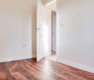 60 Rockview Street, Belfast, BT12 6JR - Photo 5