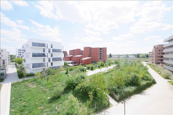 3 pièces - Meublé - 56 m² - 3ème étage - Colocation non autorisée - Photo 1