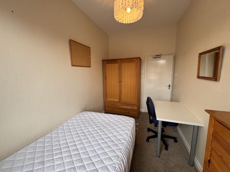 Main Avenue, Heworth - P10818 - Photo 4