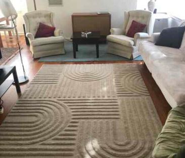 Brighton East - Photo 1