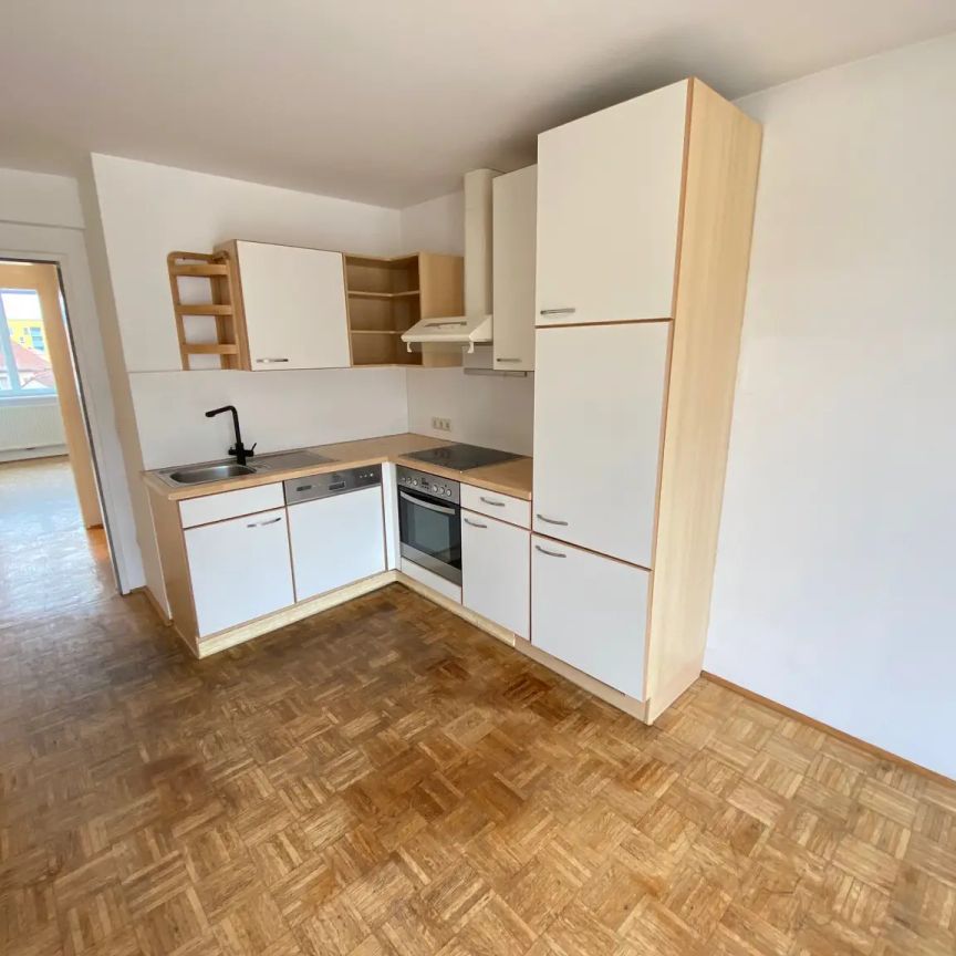 MAISONETTEWOHNUNG MIT BALKON NÄHE BULGARIPLATZ - Foto 1