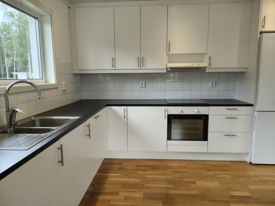 Bergshyddevägen, Blidö - Foto 1