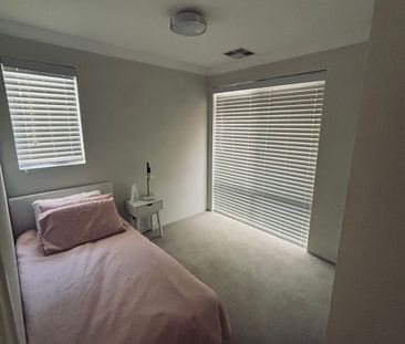 Golden Bay - Photo 2