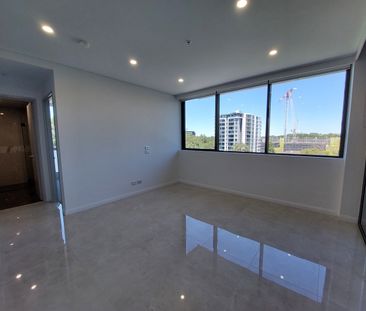 712/2 Cottonwood Crescent, Macquarie Park NSW 2113 - Apartment For ... - Photo 4