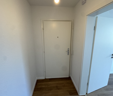 Moderne 3-Zimmer-Wohnung mit Balkon! - Photo 4