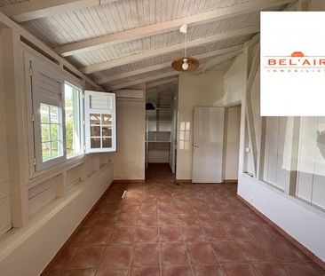 Location Maison 5 pièces 109m² LE FRANCOIS 97240 - Photo 5