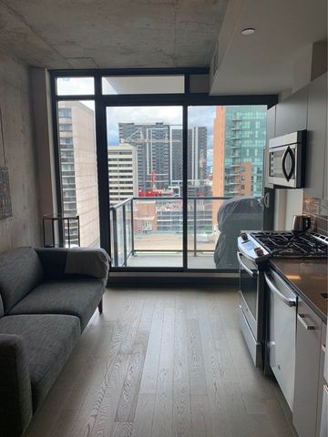 224 Lyon St - Photo 3