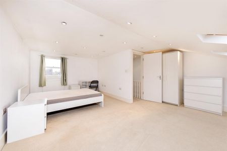 3 bedroom apartment to rent - Photo 4