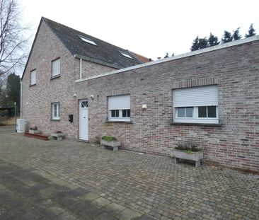 Gelijkvloerse studio op centrale locatie - Photo 6