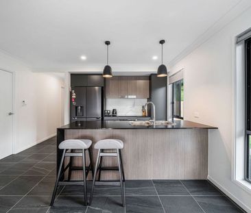 R2/72 Palm Forest Circuit, Forest Glen QLD 4556 - House For Rent | ... - Photo 3