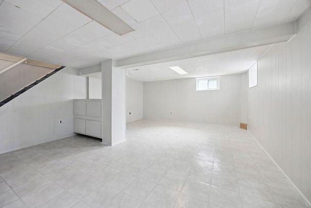 For Lease - 207 Maplehurst Avenue, Toronto, Ontario - Photo 1